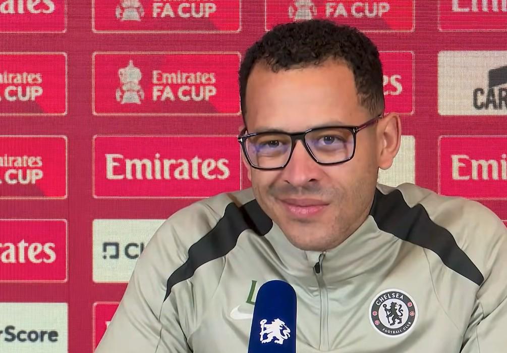 云开体育官网-罗塞尼尔：我会每天工作24小时，尽可能推动球员取得成功