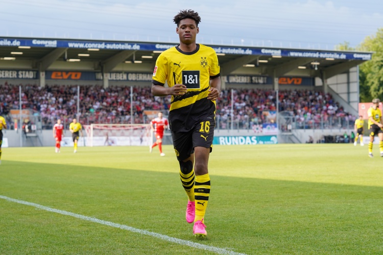 云开体育-德天空：巴塞尔正和多特商谈租借杜兰维尔，前者是球员最可能选择