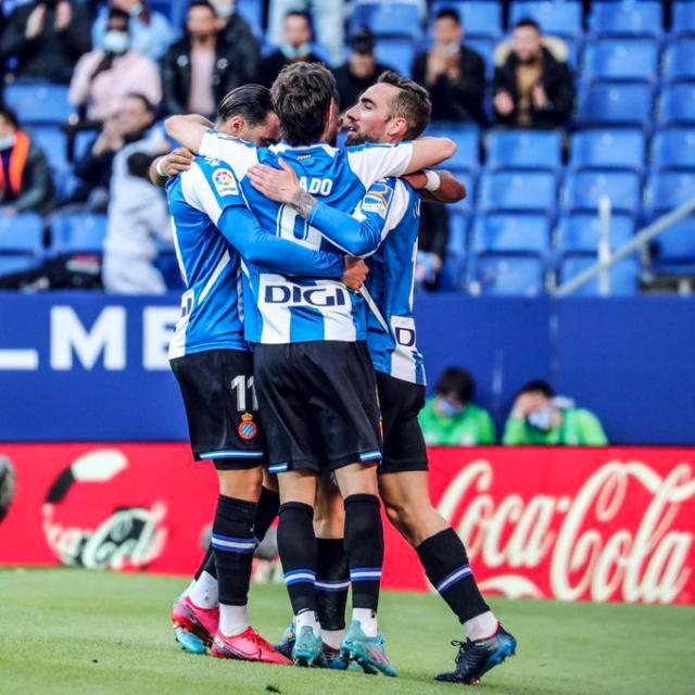 1646521005864038681.jpg FNHLBKaXwAcaPWS.jpg